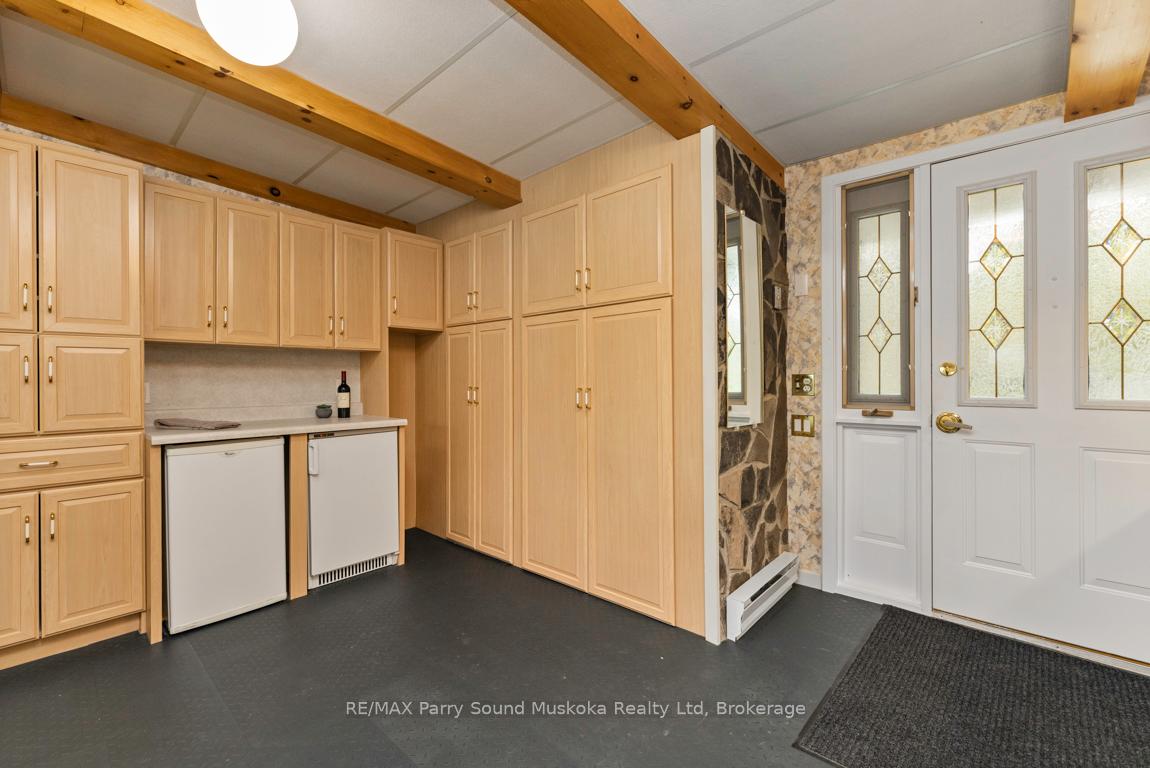 Photo 15 of 179 Manitou Drive, McKellar — HOMEH