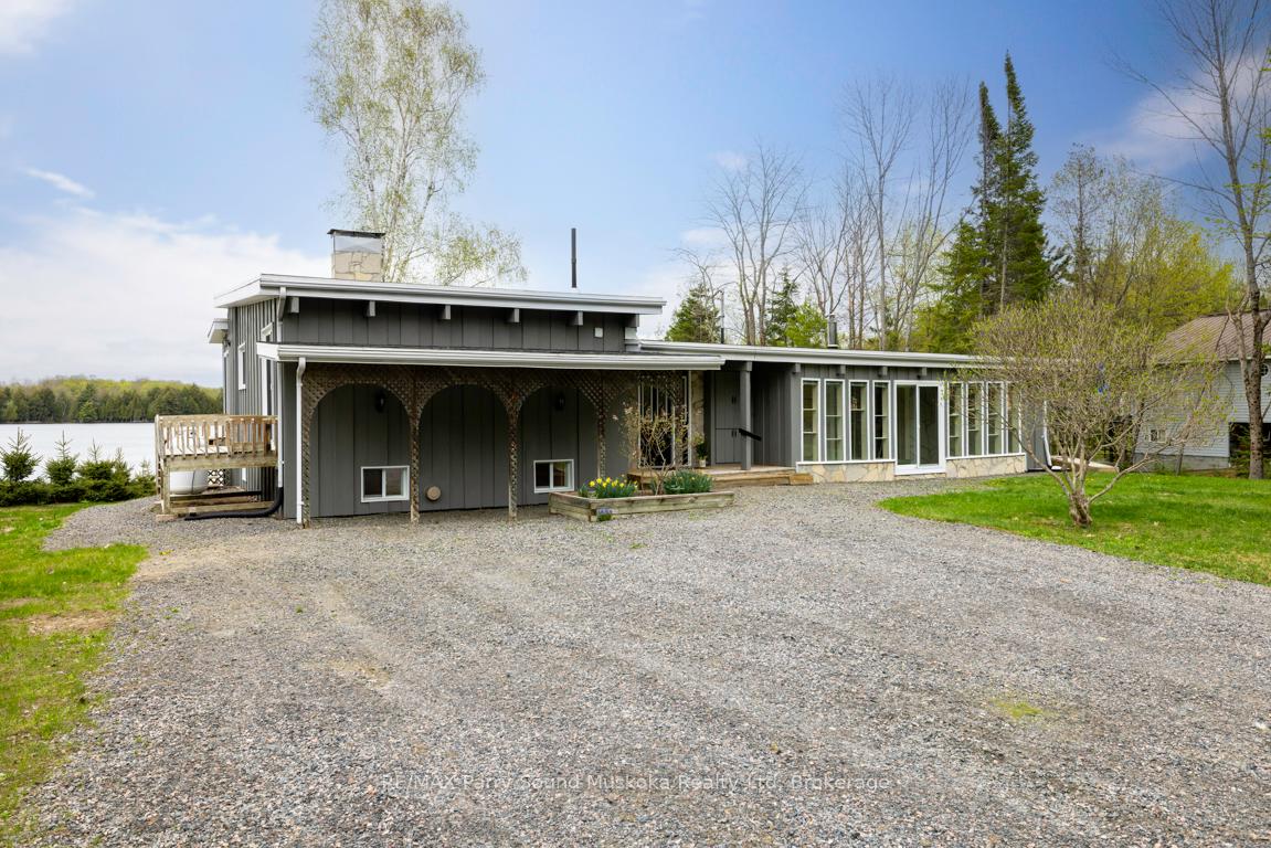 Photo 44 of 179 Manitou Drive, McKellar — HOMEH