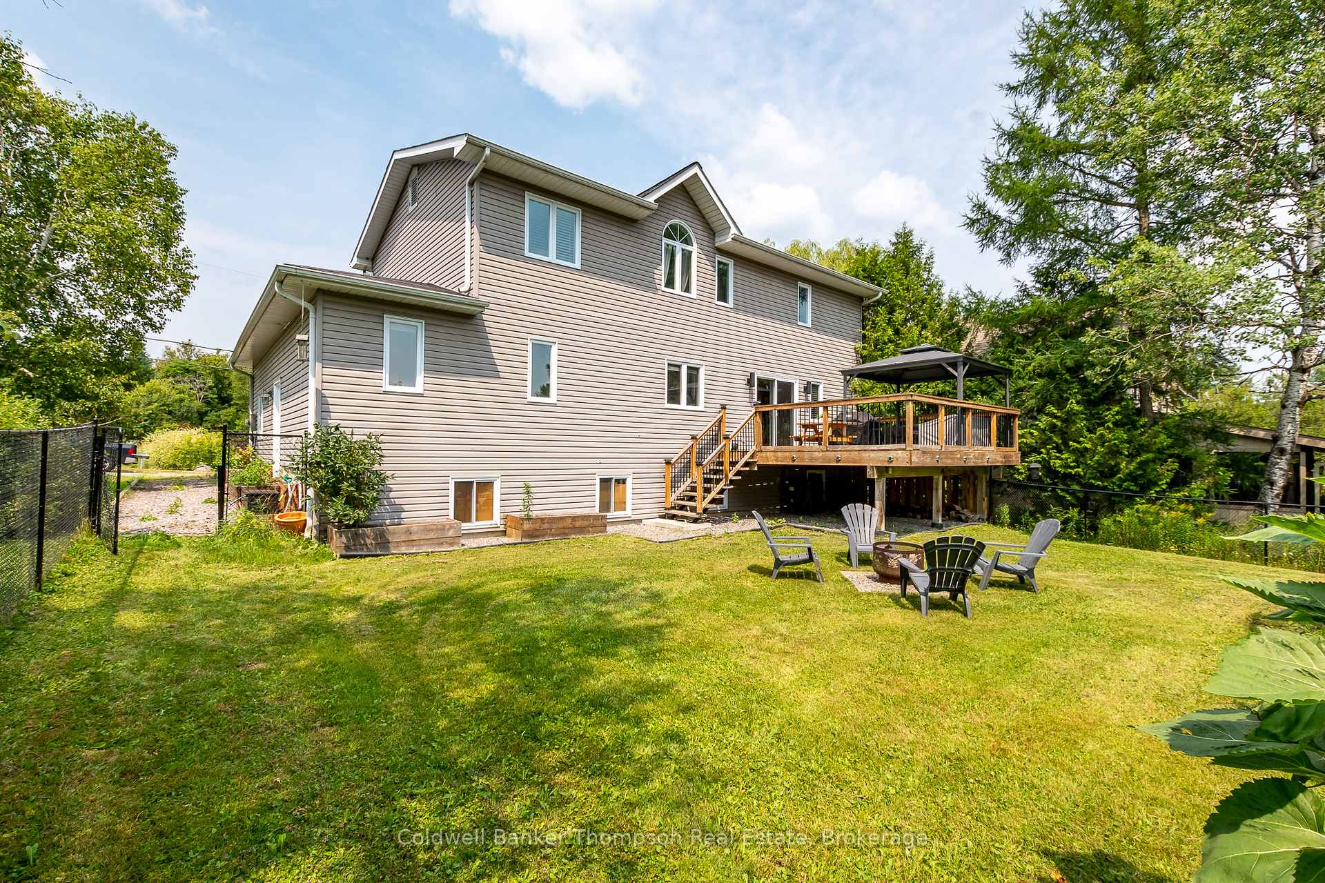 Photo 46 of 224 Queen Street, Burk's Falls — HOMEH