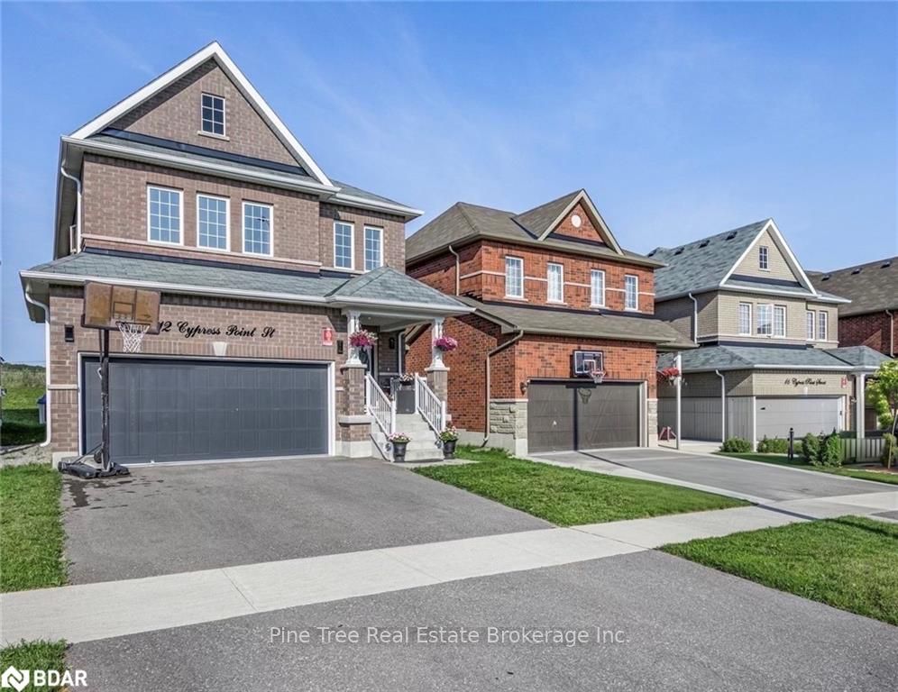 Photo 2 of 12 Cypress Point, Barrie, Ardagh — HOMEH