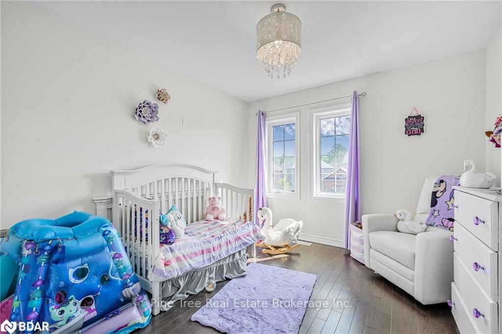 Photo 29 of 12 Cypress Point, Barrie, Ardagh — HOMEH
