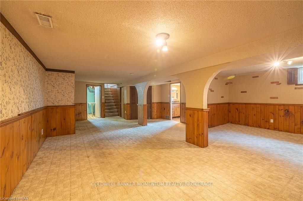 Photo 21 of 2 Lakeview Avenue, St. Catharines, Lakeshore — HOMEH