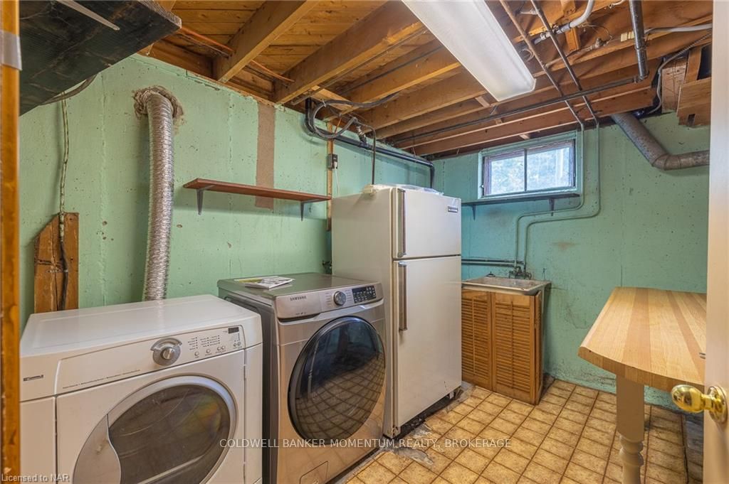 Photo 24 of 2 Lakeview Avenue, St. Catharines, Lakeshore — HOMEH
