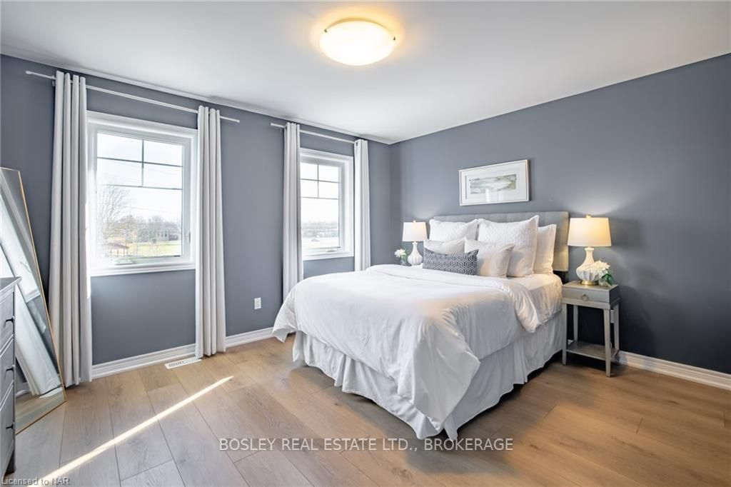 Photo 15 of 517D Scott Street, St. Catharines, Bunting/Linwell — HOMEH