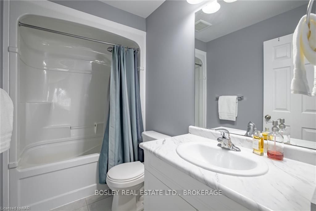 Photo 19 of 517D Scott Street, St. Catharines, Bunting/Linwell — HOMEH