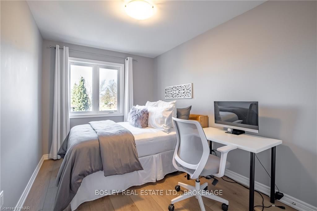 Photo 20 of 517D Scott Street, St. Catharines, Bunting/Linwell — HOMEH