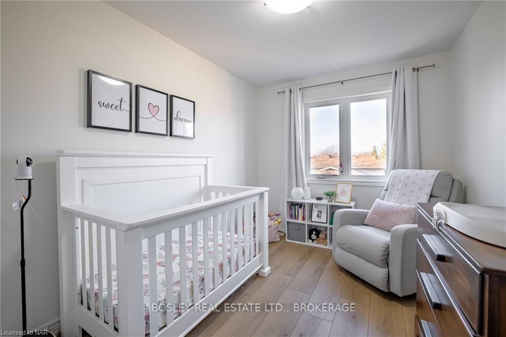 Photo 21 of 517D Scott Street, St. Catharines, Bunting/Linwell — HOMEH