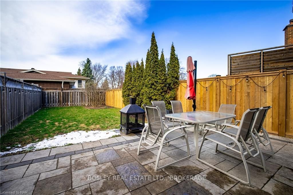 Photo 26 of 517D Scott Street, St. Catharines, Bunting/Linwell — HOMEH