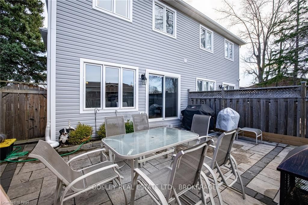 Photo 30 of 517D Scott Street, St. Catharines, Bunting/Linwell — HOMEH