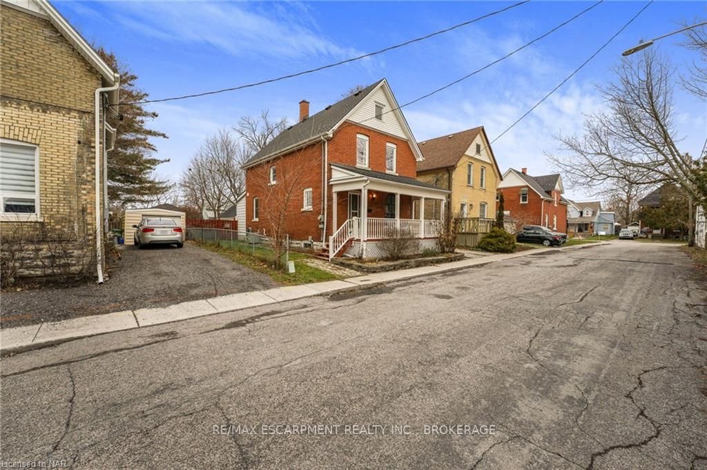 Photo 4 of 6 Beverley Street, St. Thomas — HOMEH