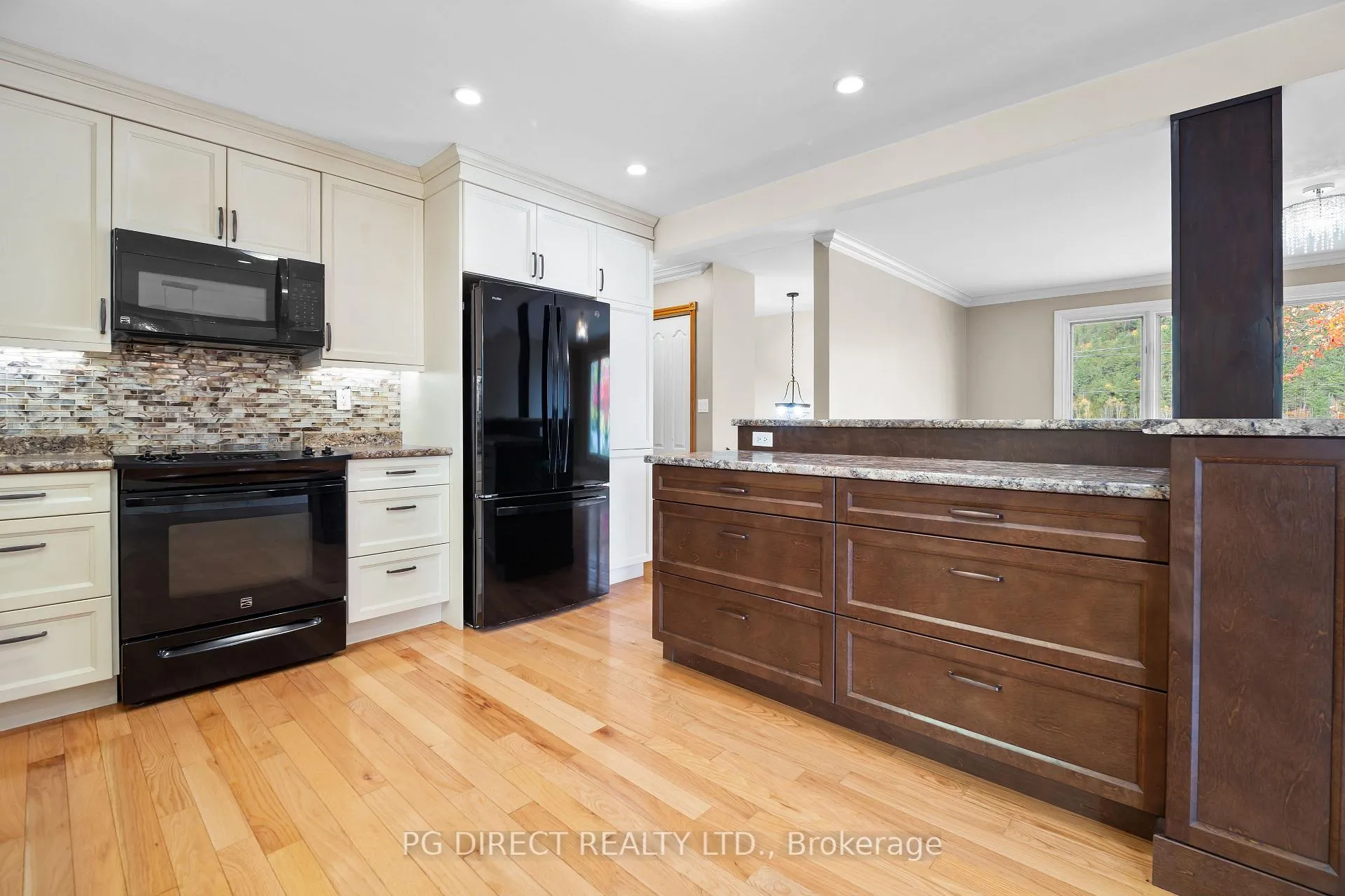 Photo 4 of 540 Ottawa Street, Mattawa — HOMEH