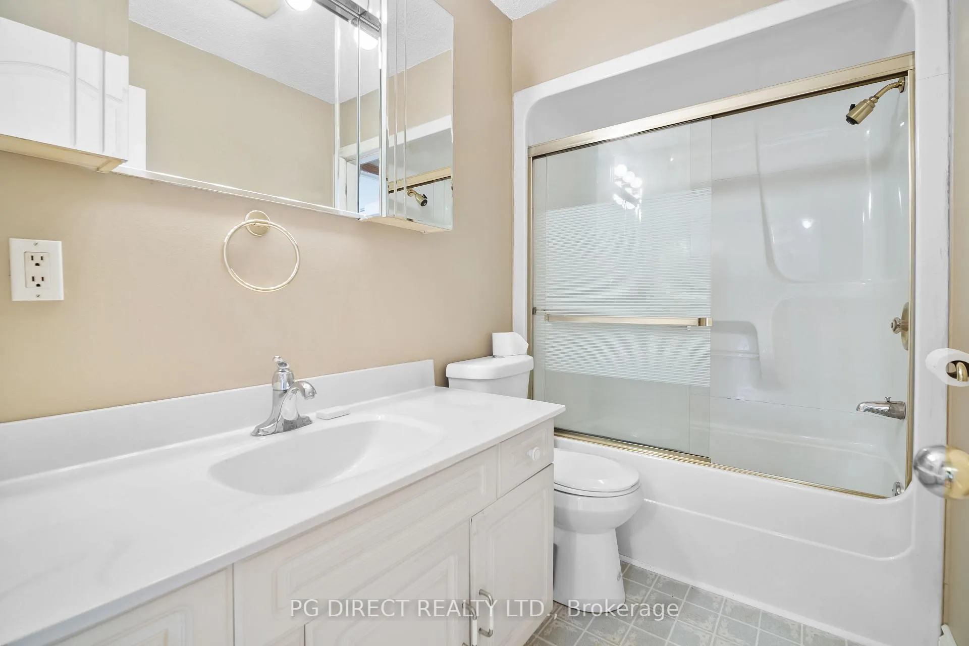Photo 10 of 540 Ottawa Street, Mattawa — HOMEH