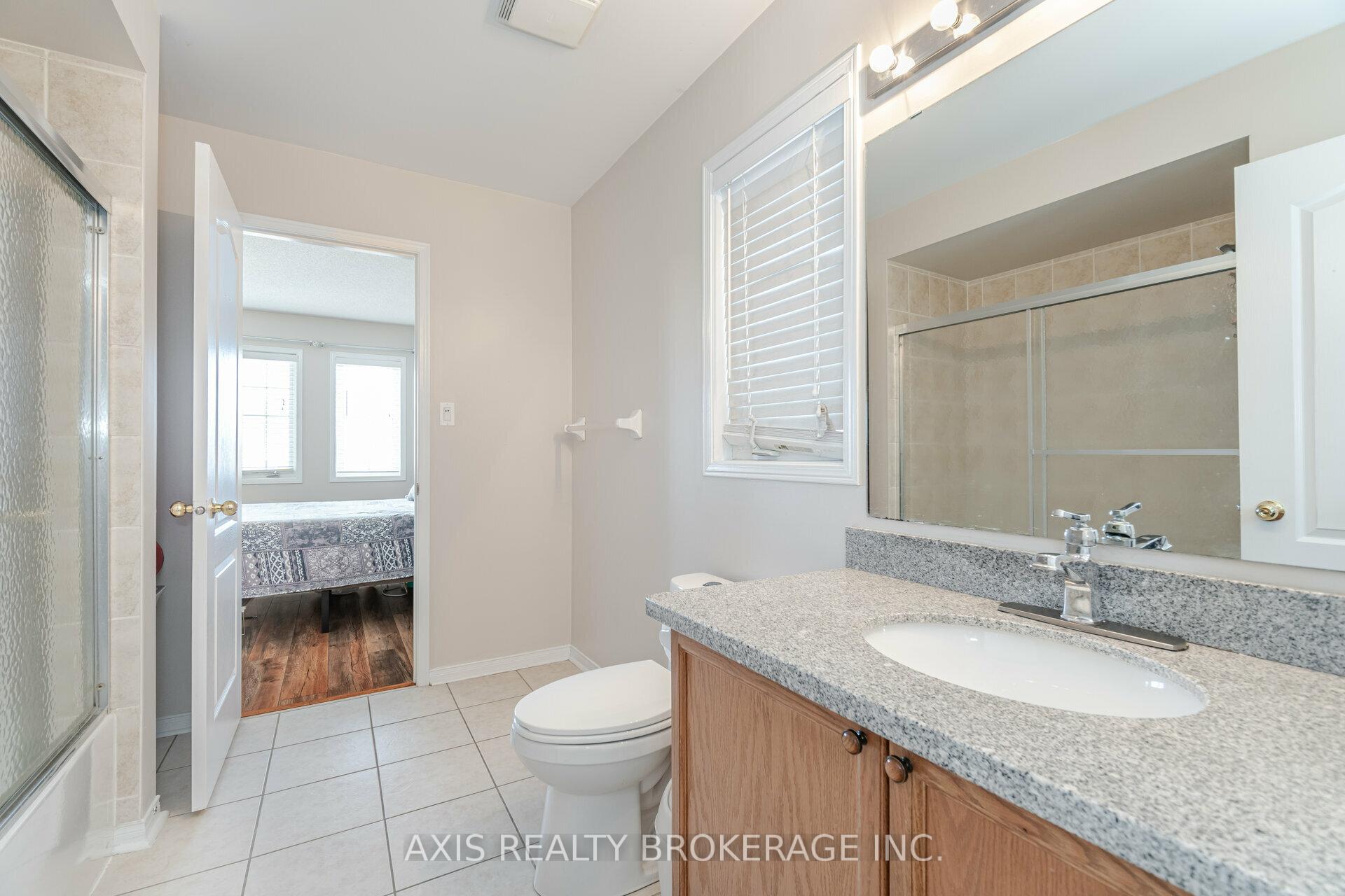 Photo 30 of 25 Laurentide Crescent, Brampton, Vales of Castlemore North — HOMEH