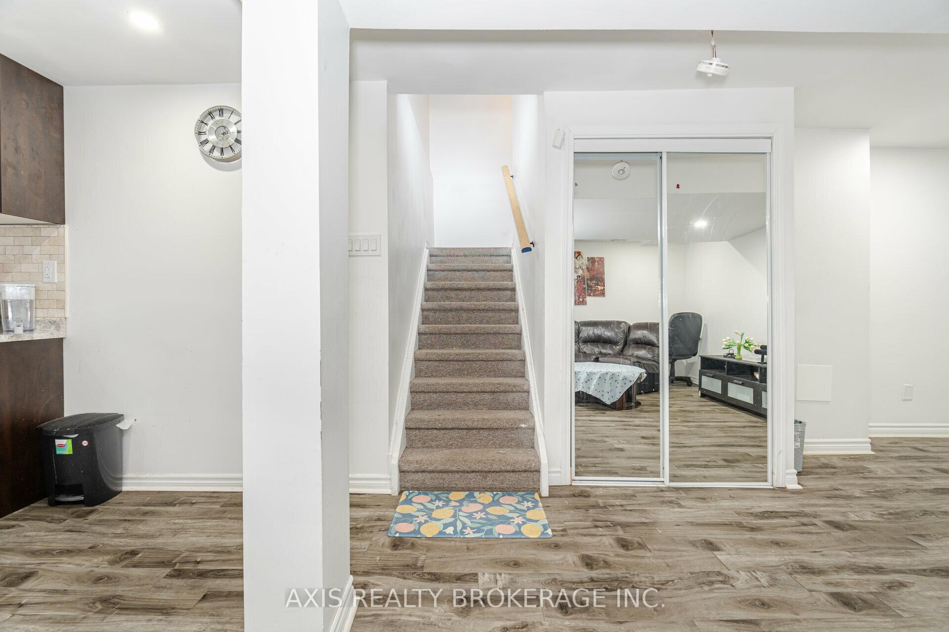 Photo 34 of 25 Laurentide Crescent, Brampton, Vales of Castlemore North — HOMEH