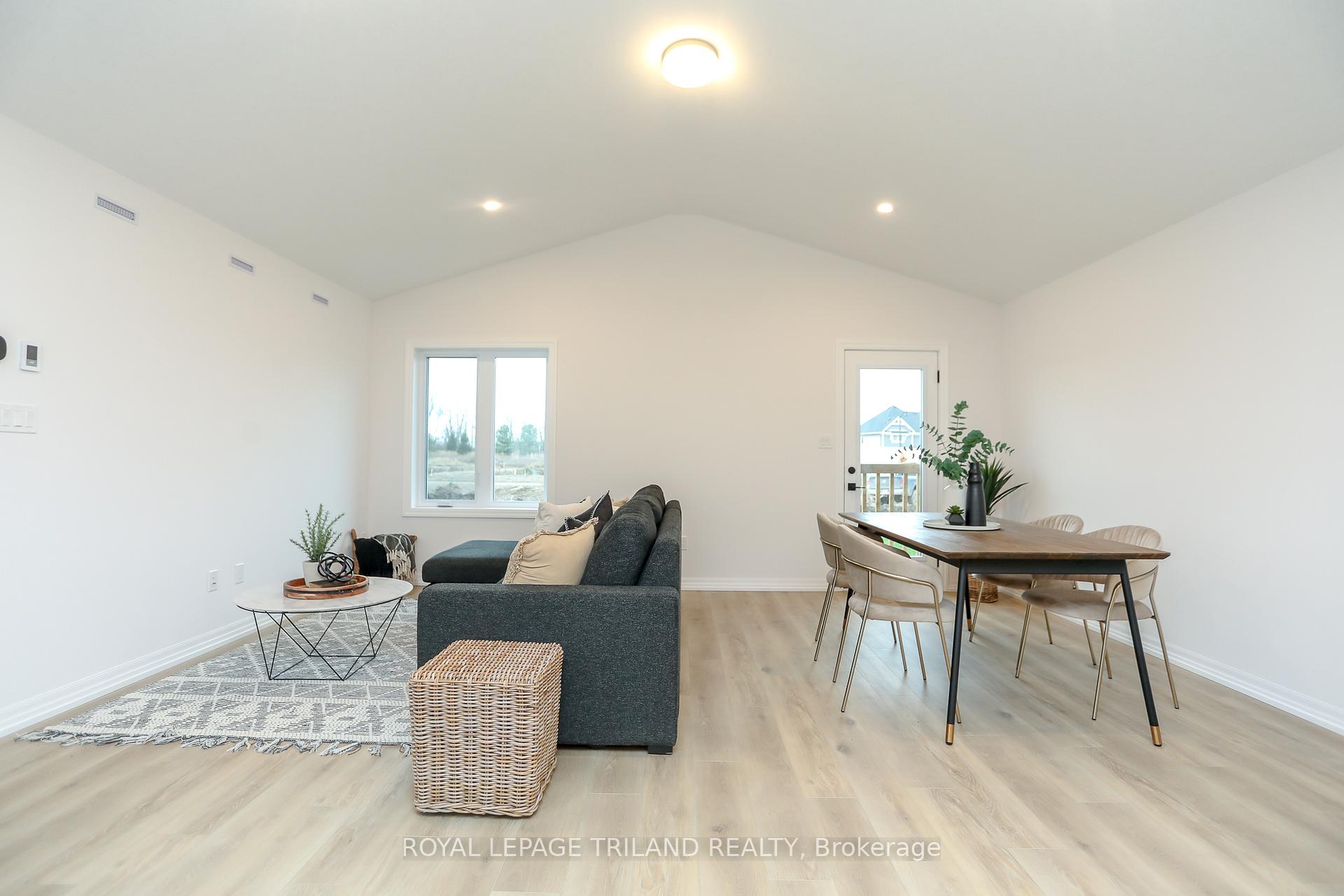 Photo 10 of 10 Silverleaf Path, St. Thomas — HOMEH