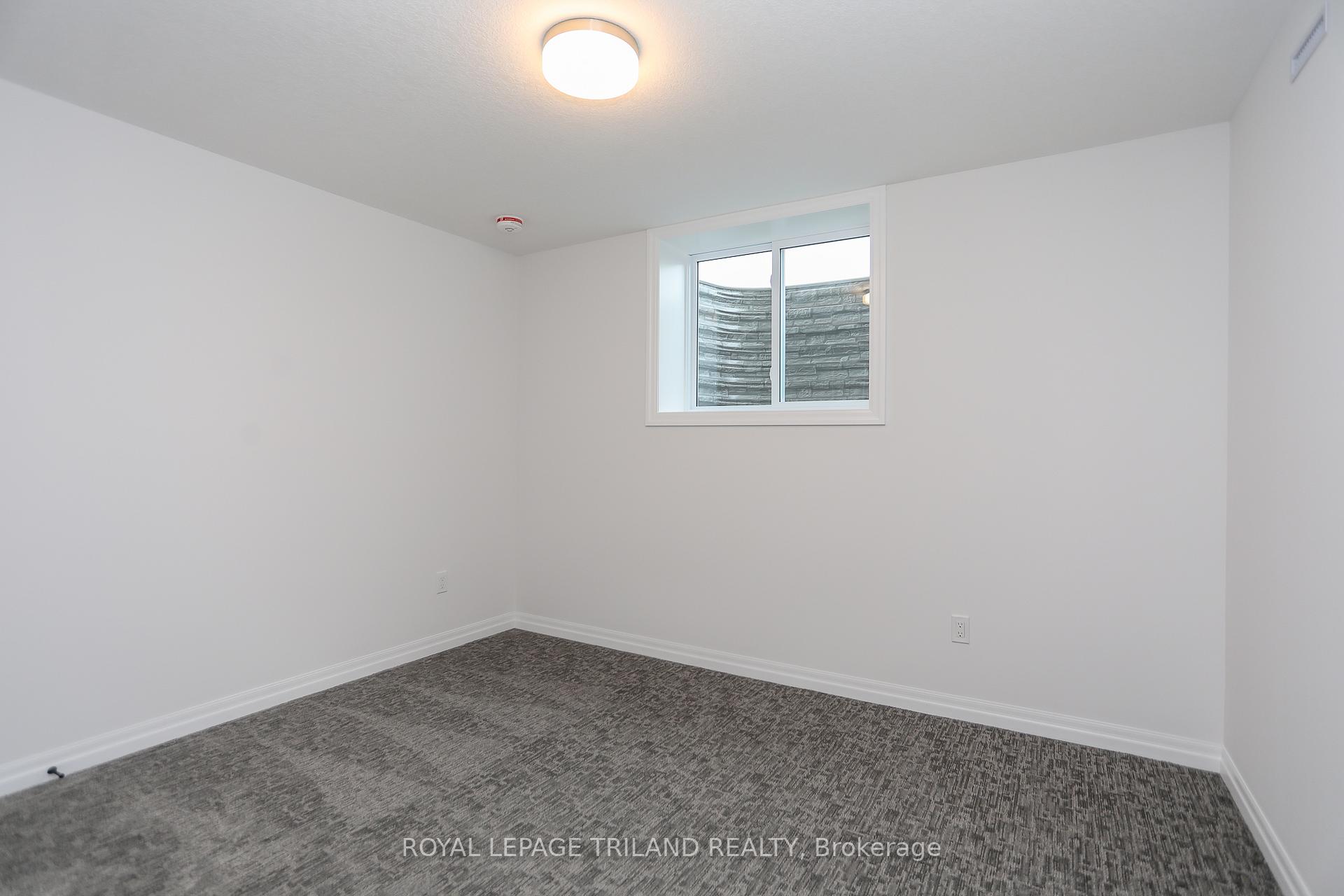 Photo 23 of 10 Silverleaf Path, St. Thomas — HOMEH