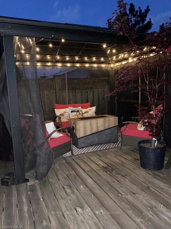 Photo 33 of 16 Bluegrass Crescent, St. Catharines, Oakdale — HOMEH