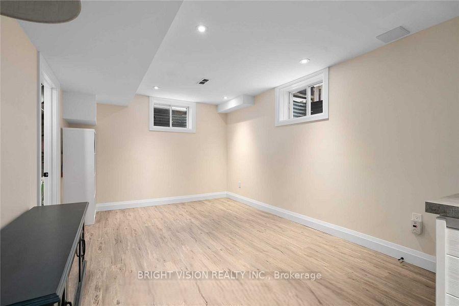Photo 15 of 75 Larkin Drive, Barrie, 400 North — HOMEH
