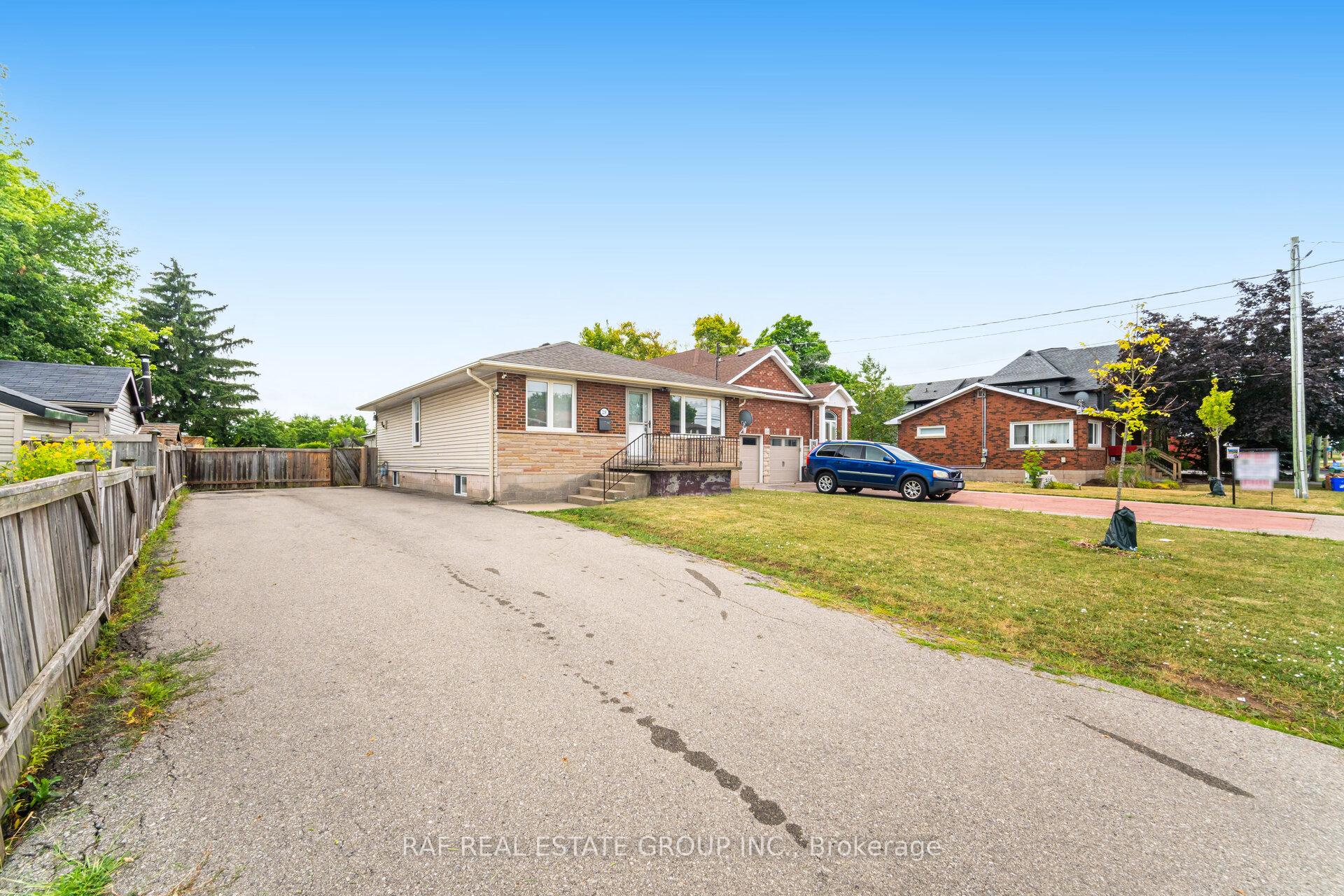 Photo 4 of 216 Millen Road, Hamilton, Stoney Creek — HOMEH