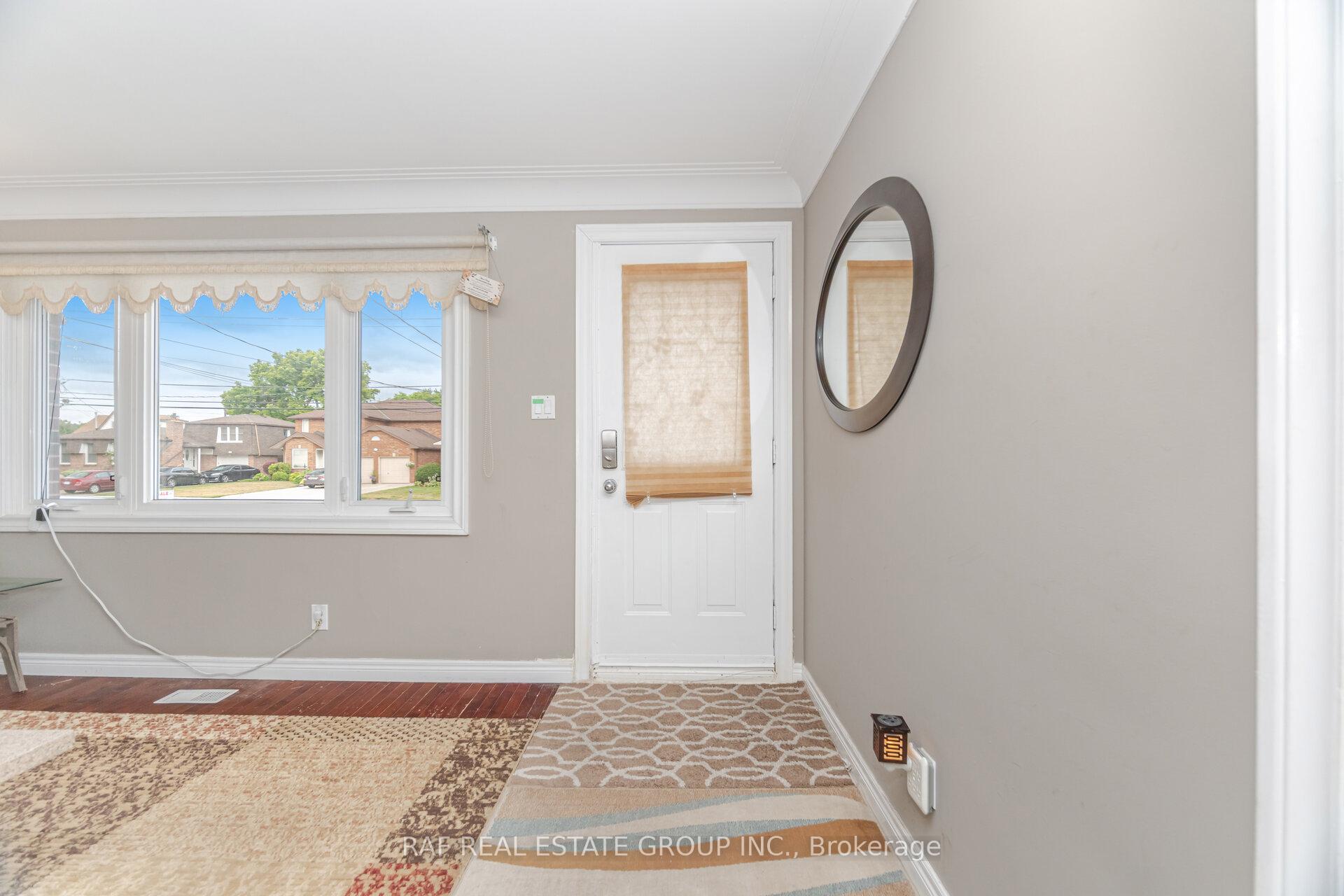 Photo 8 of 216 Millen Road, Hamilton, Stoney Creek — HOMEH