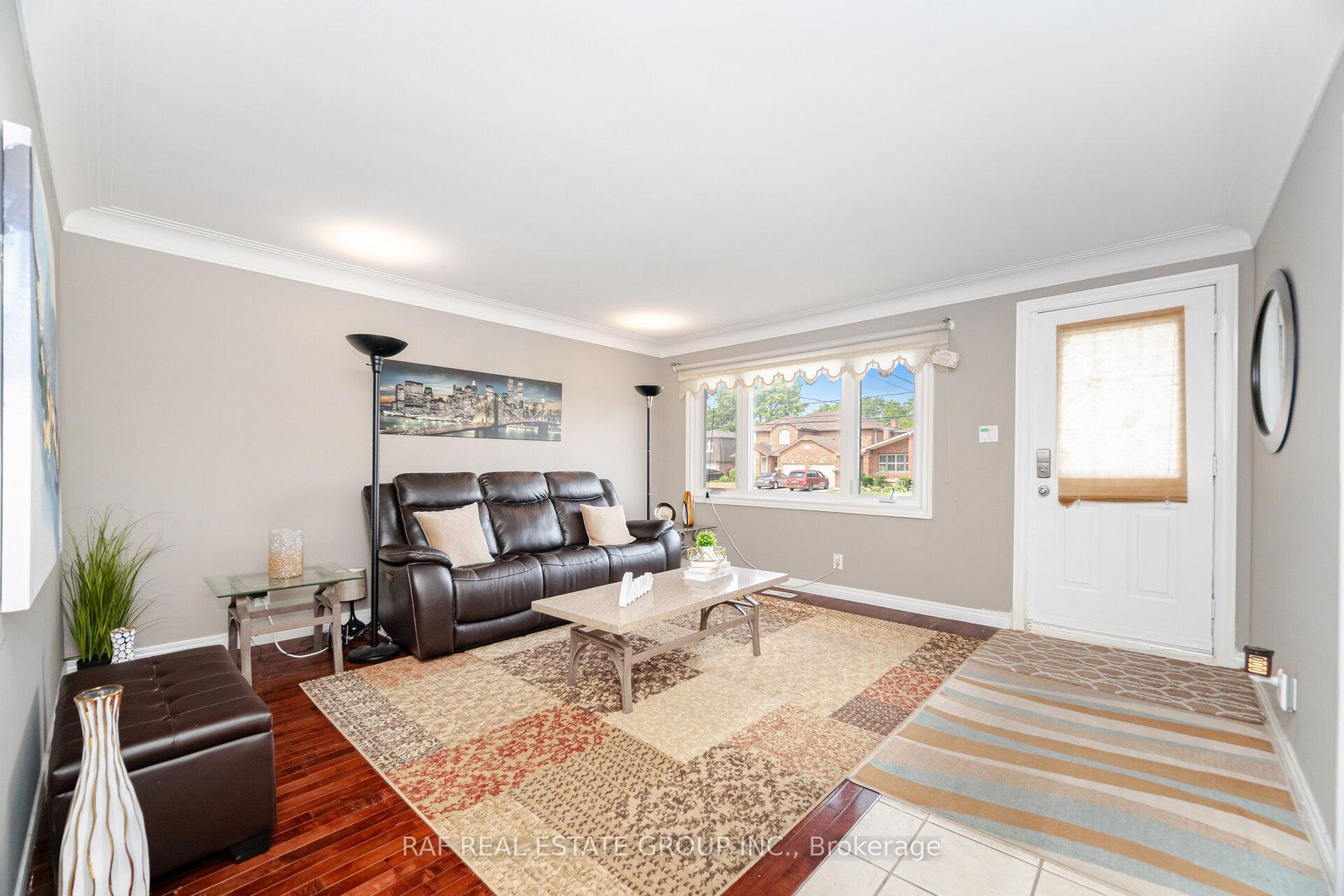 Photo 11 of 216 Millen Road, Hamilton, Stoney Creek — HOMEH