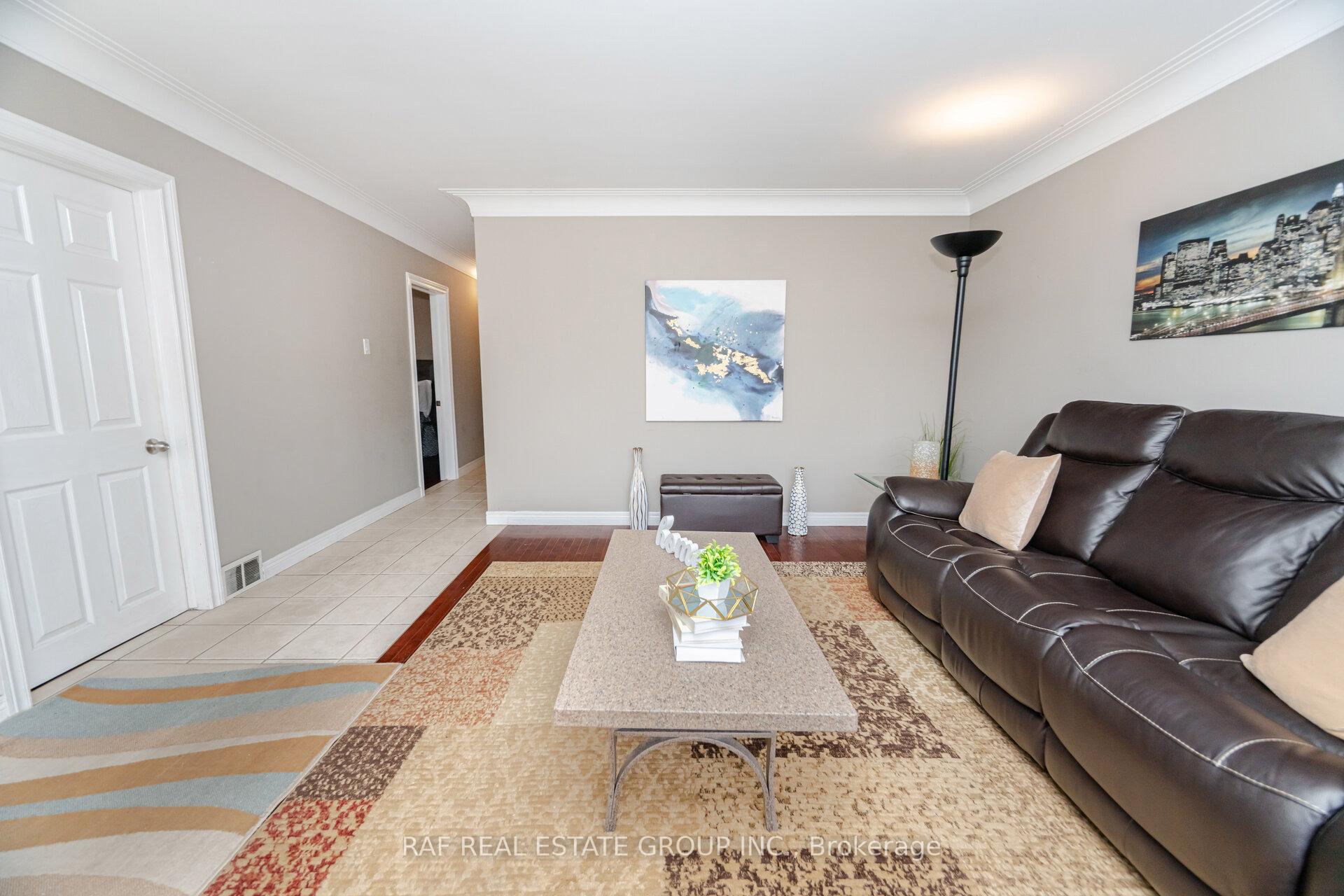 Photo 12 of 216 Millen Road, Hamilton, Stoney Creek — HOMEH