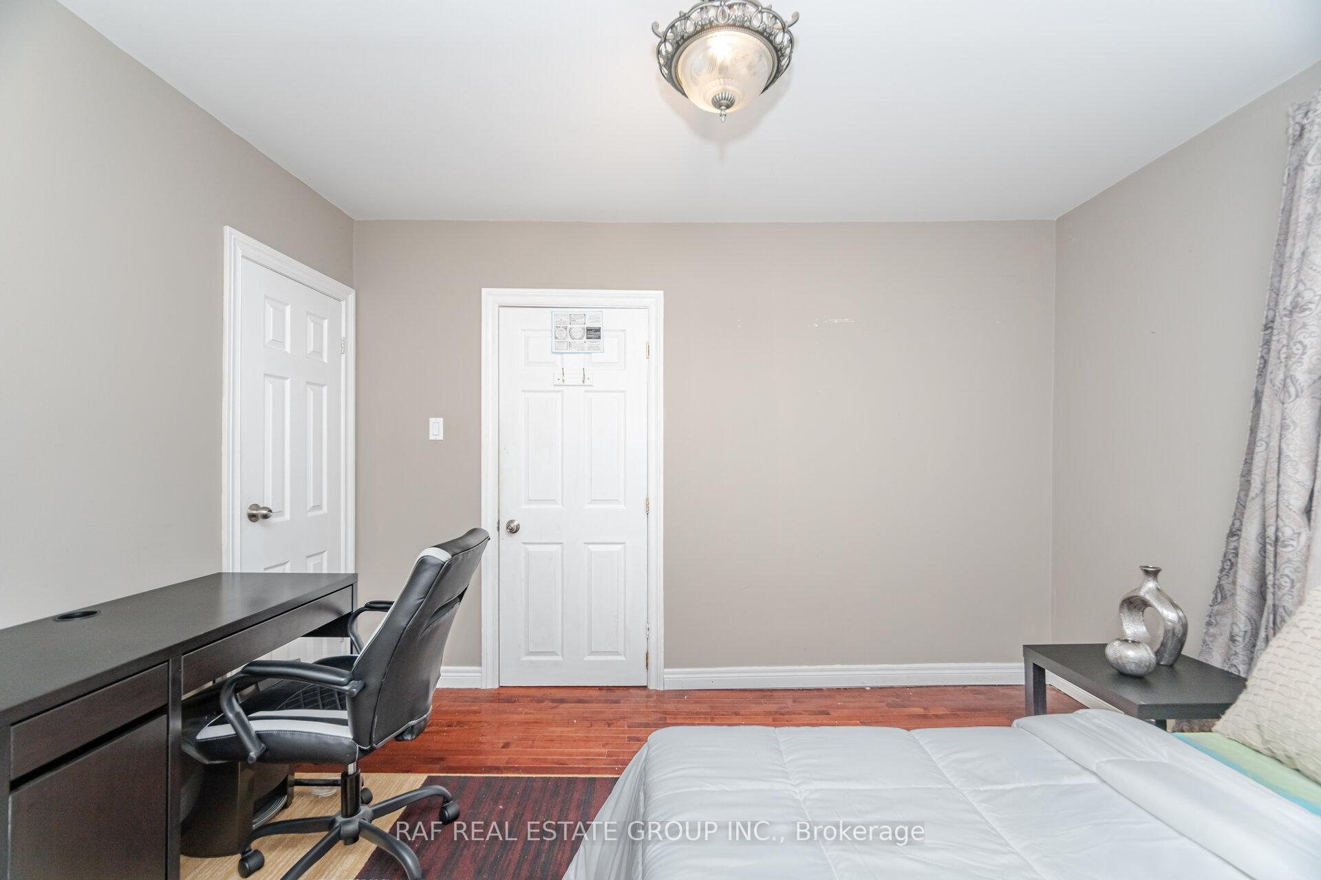 Photo 20 of 216 Millen Road, Hamilton, Stoney Creek — HOMEH