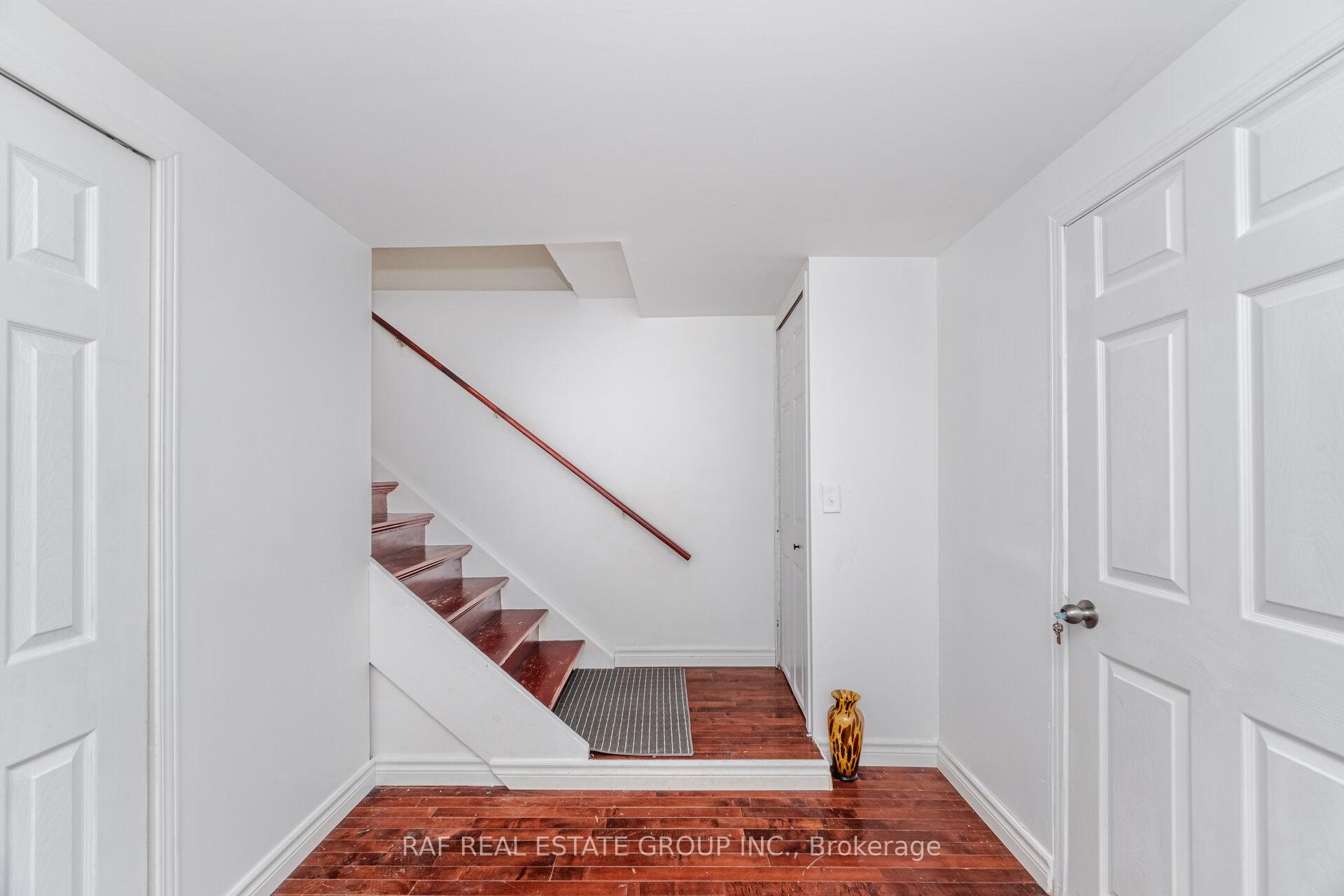 Photo 31 of 216 Millen Road, Hamilton, Stoney Creek — HOMEH
