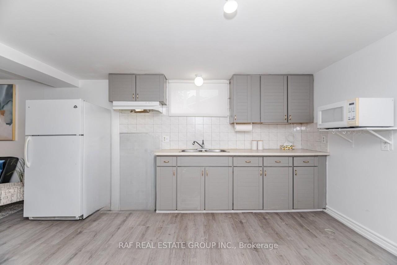 Photo 35 of 216 Millen Road, Hamilton, Stoney Creek — HOMEH