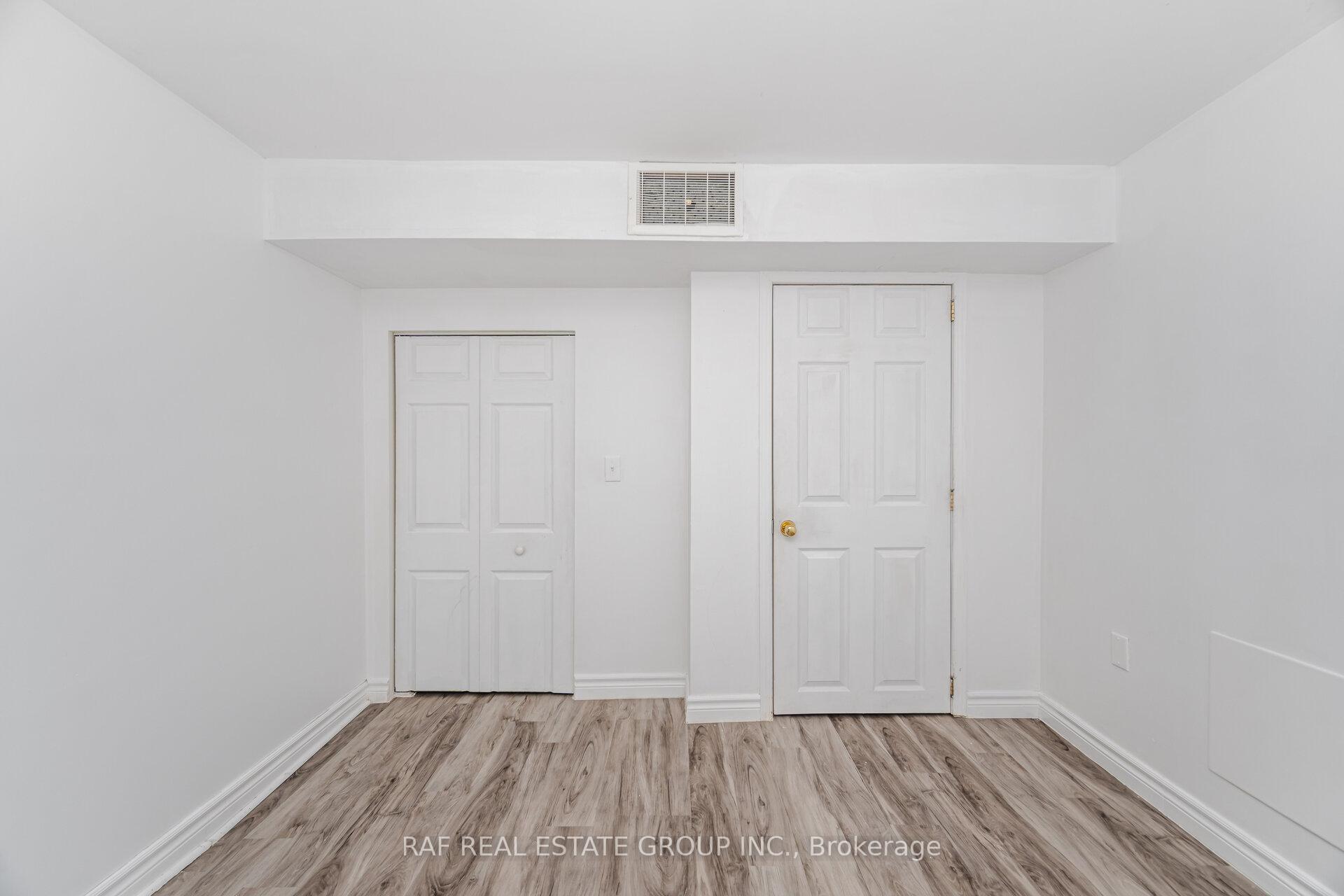 Photo 39 of 216 Millen Road, Hamilton, Stoney Creek — HOMEH
