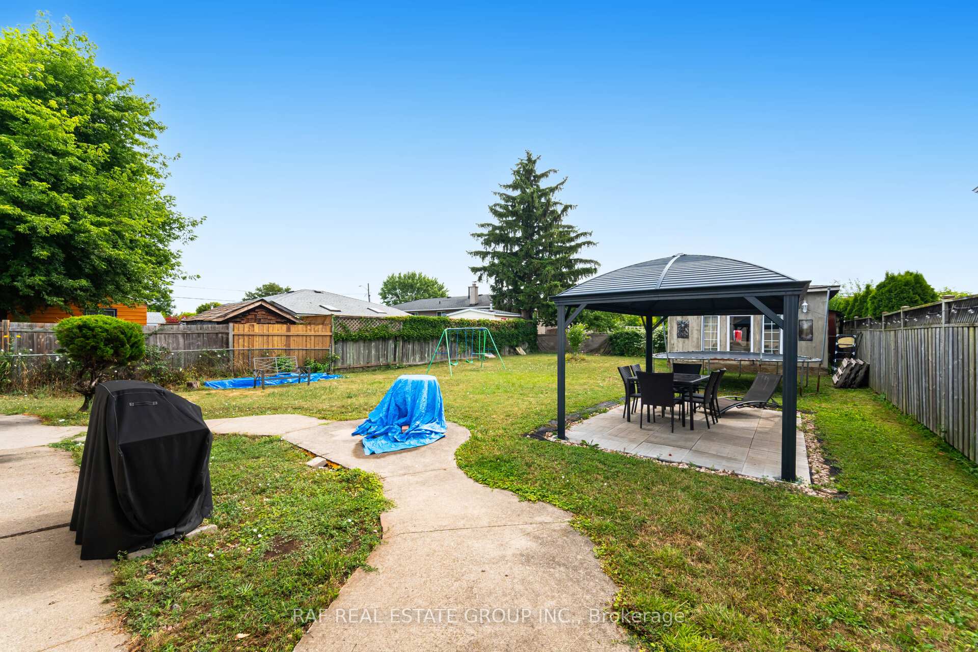 Photo 43 of 216 Millen Road, Hamilton, Stoney Creek — HOMEH