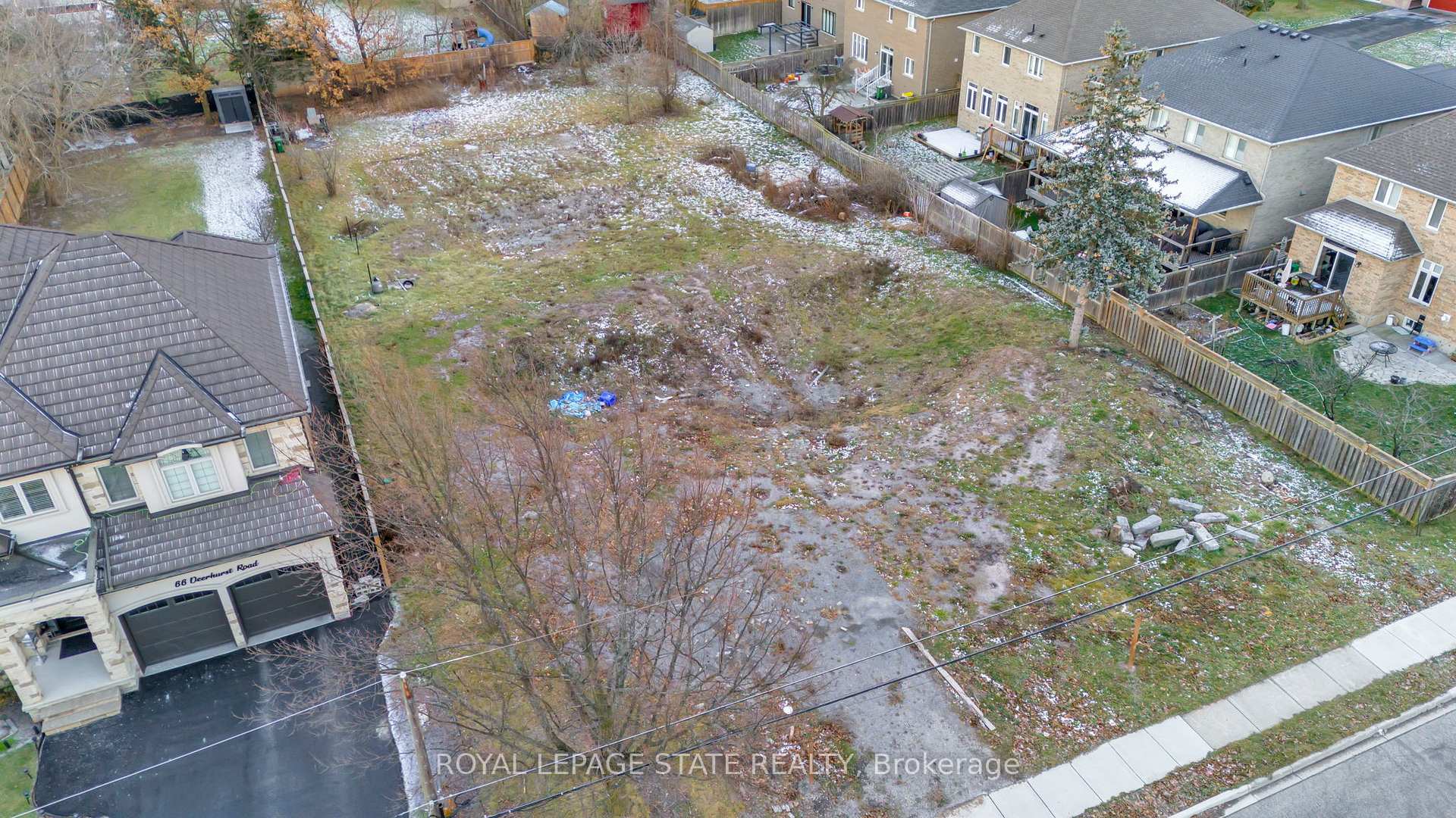 Photo 4 of 60 Deerhurst Road, Hamilton, Stoney Creek — HOMEH