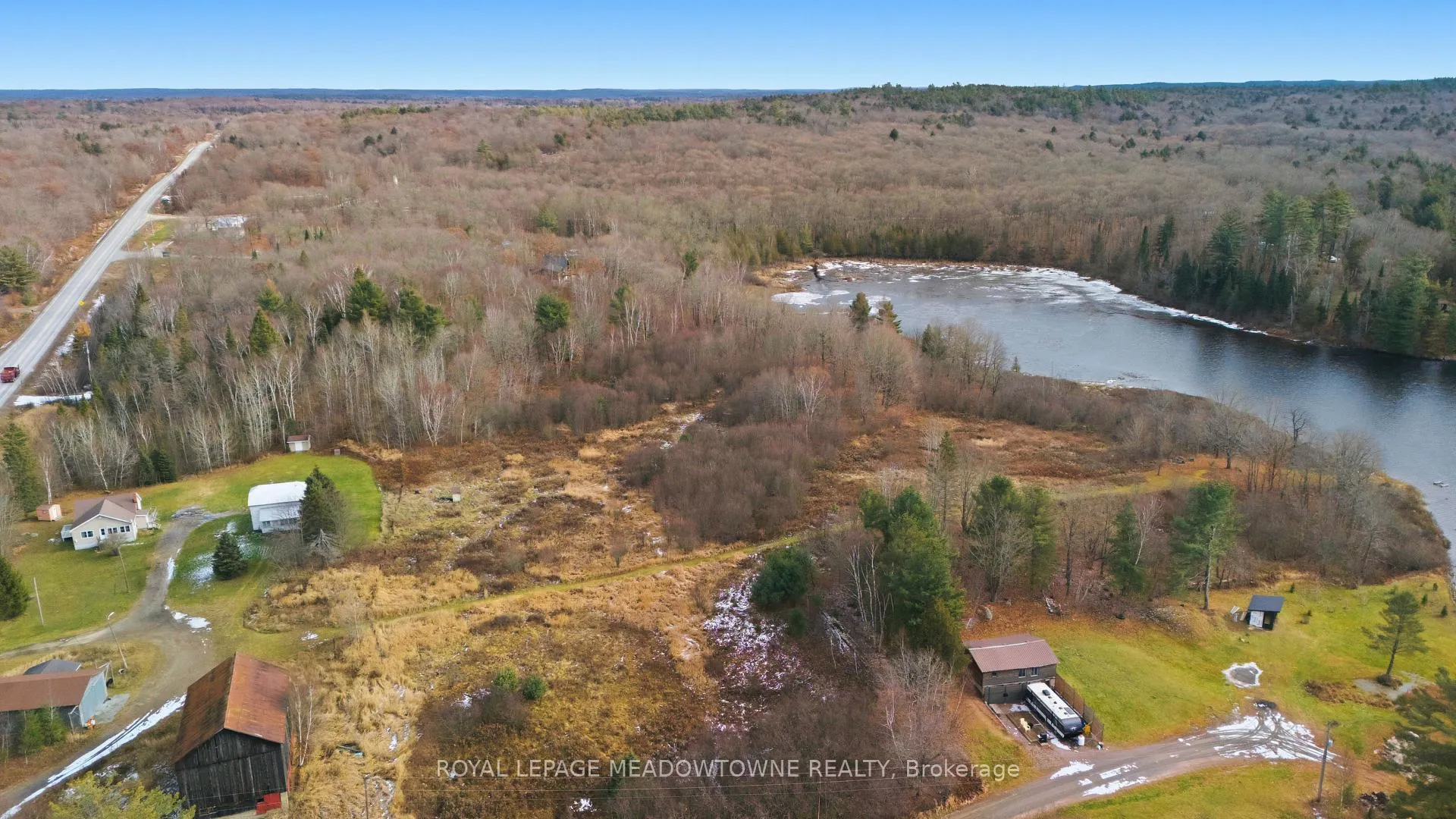 Photo 13 of 5403A Highway 124, Magnetawan, Ahmic Harbour — HOMEH