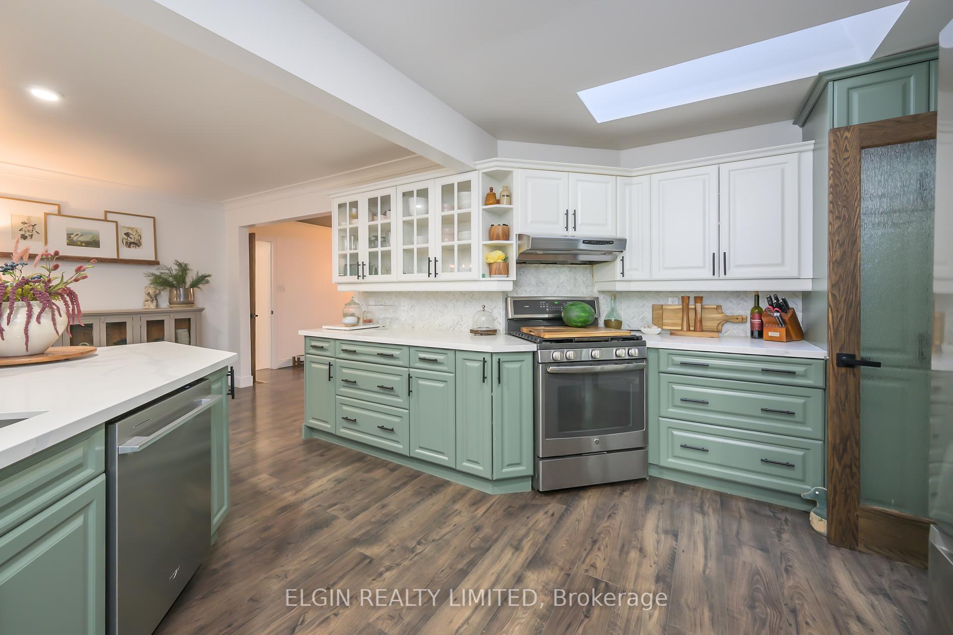 Photo 29 of 8031 Rogers Road, Malahide, Rural Malahide — HOMEH