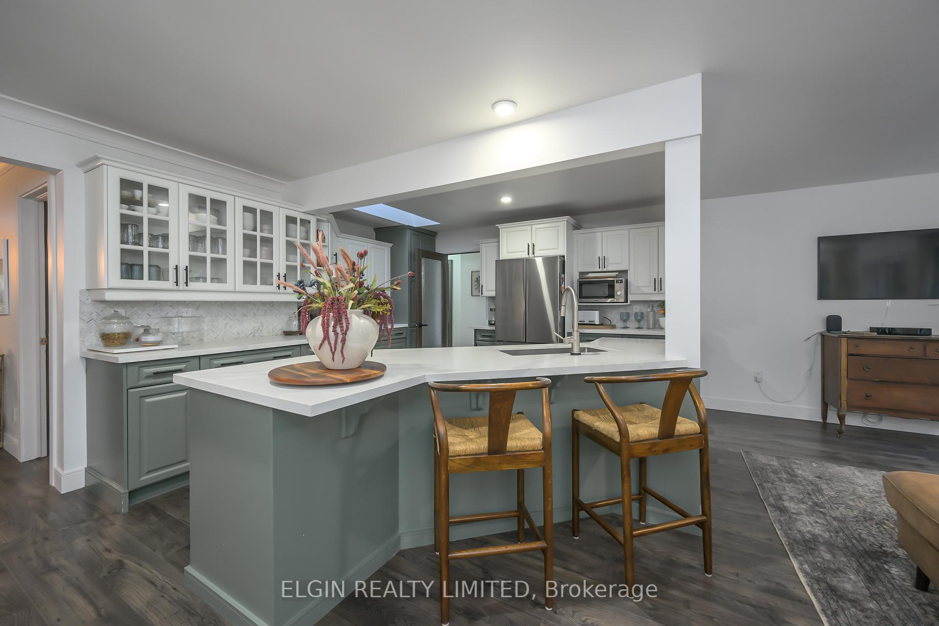 Photo 32 of 8031 Rogers Road, Malahide, Rural Malahide — HOMEH