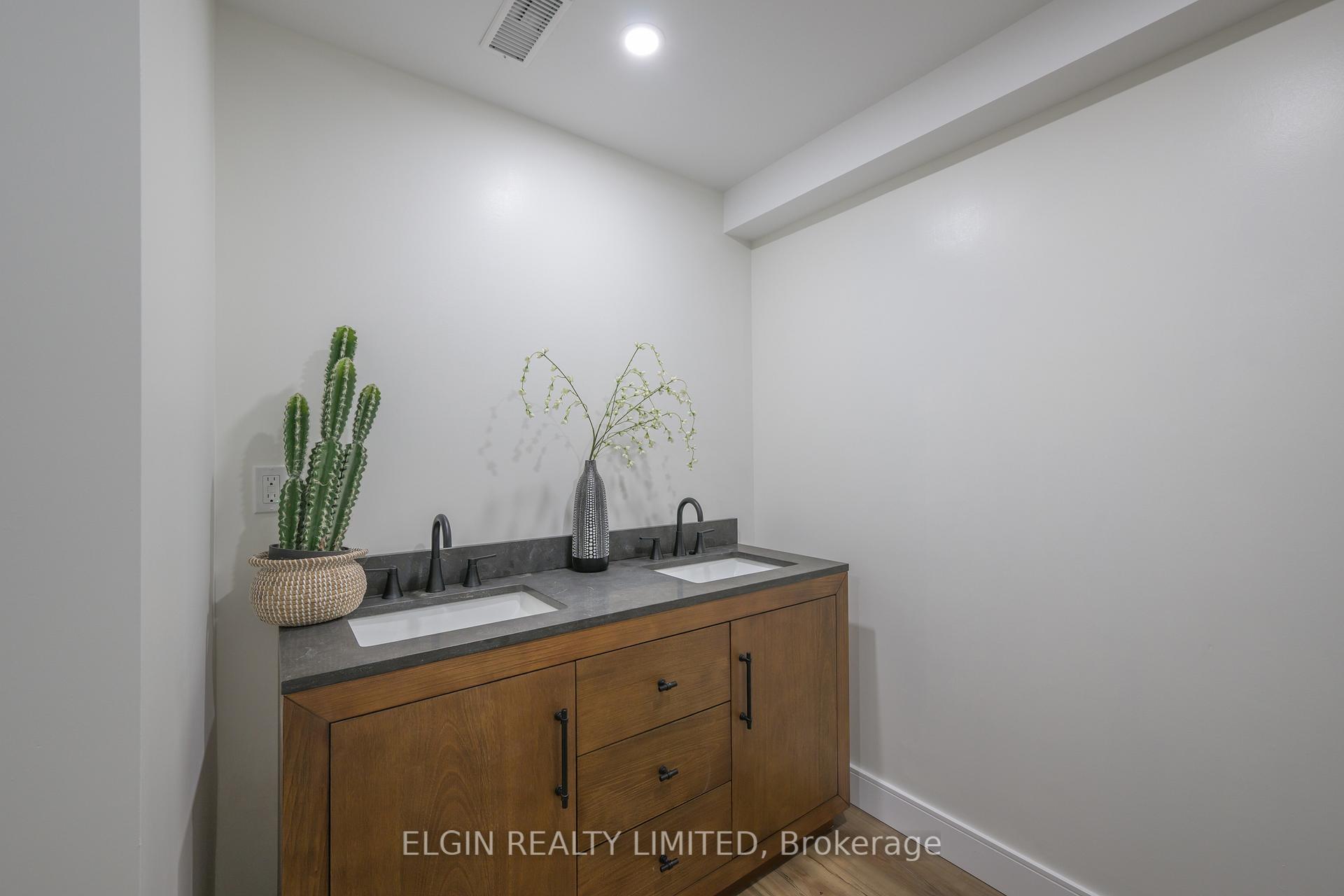 Photo 50 of 8031 Rogers Road, Malahide, Rural Malahide — HOMEH