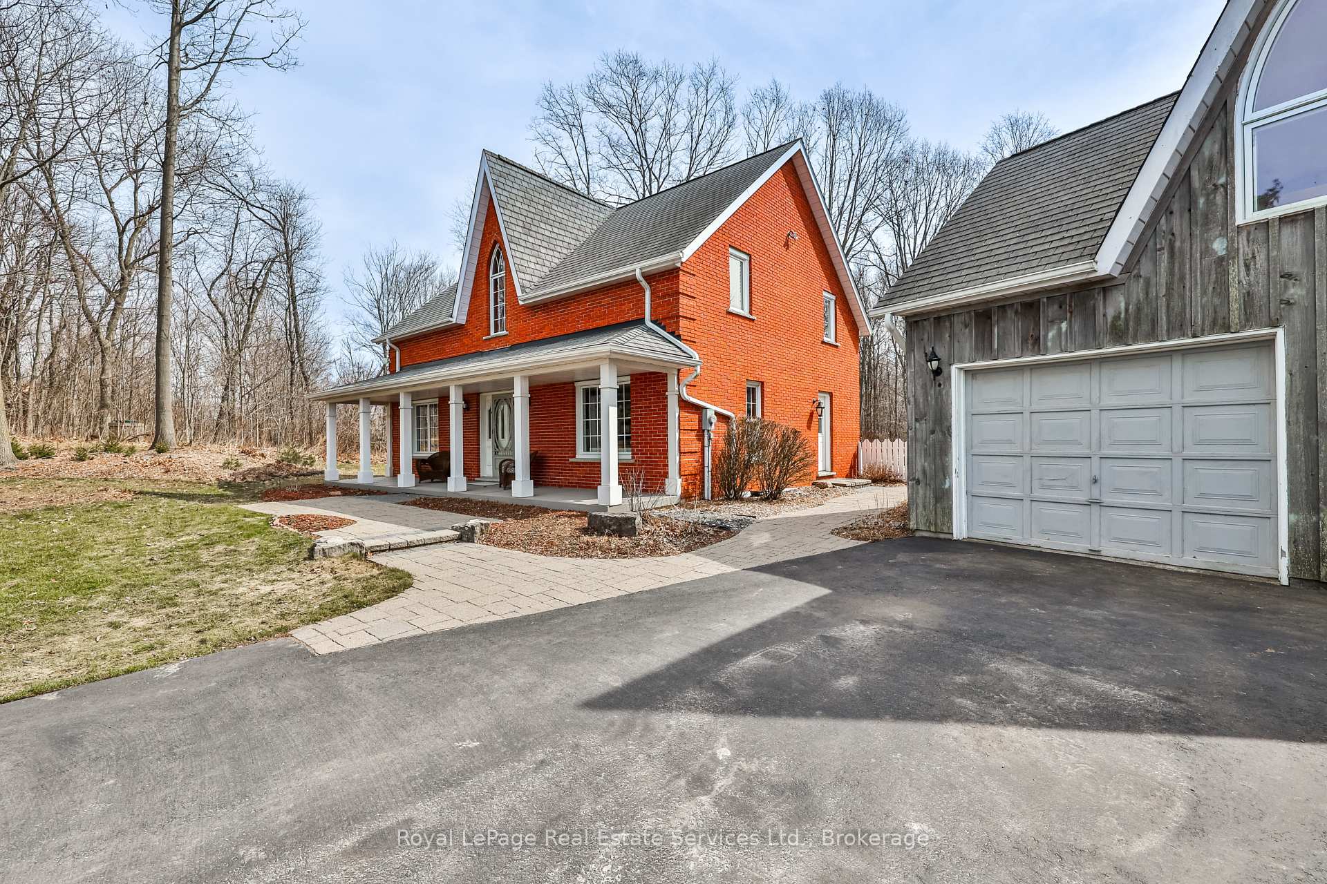 Photo 3 of 186 Inksetter Road, Hamilton, Rural Flamborough — HOMEH
