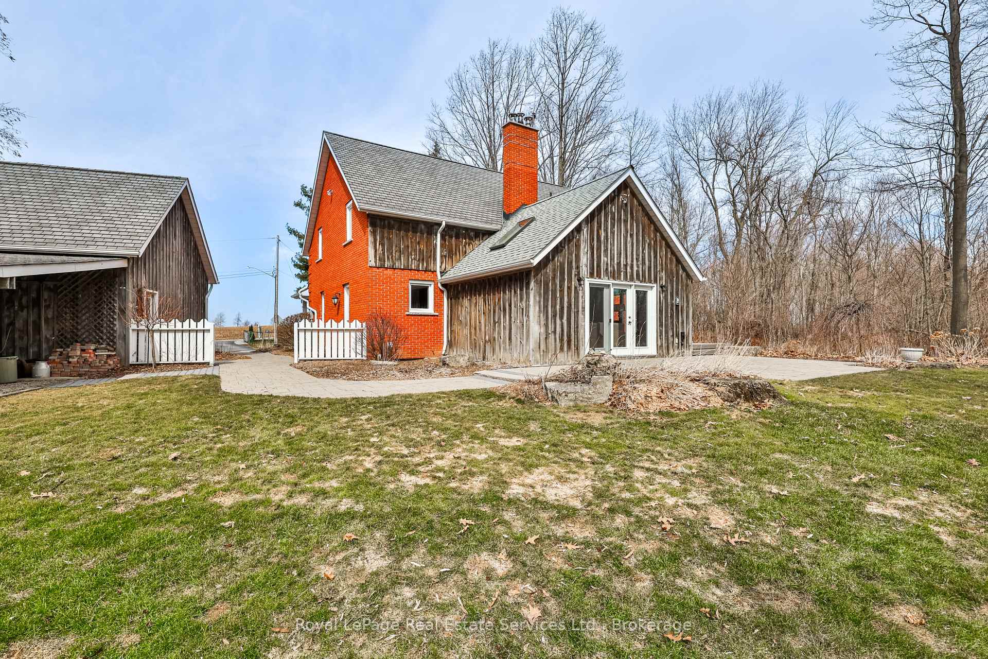 Photo 8 of 186 Inksetter Road, Hamilton, Rural Flamborough — HOMEH