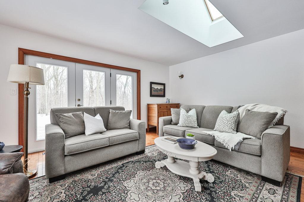 Photo 19 of 186 Inksetter Road, Hamilton, Rural Flamborough — HOMEH
