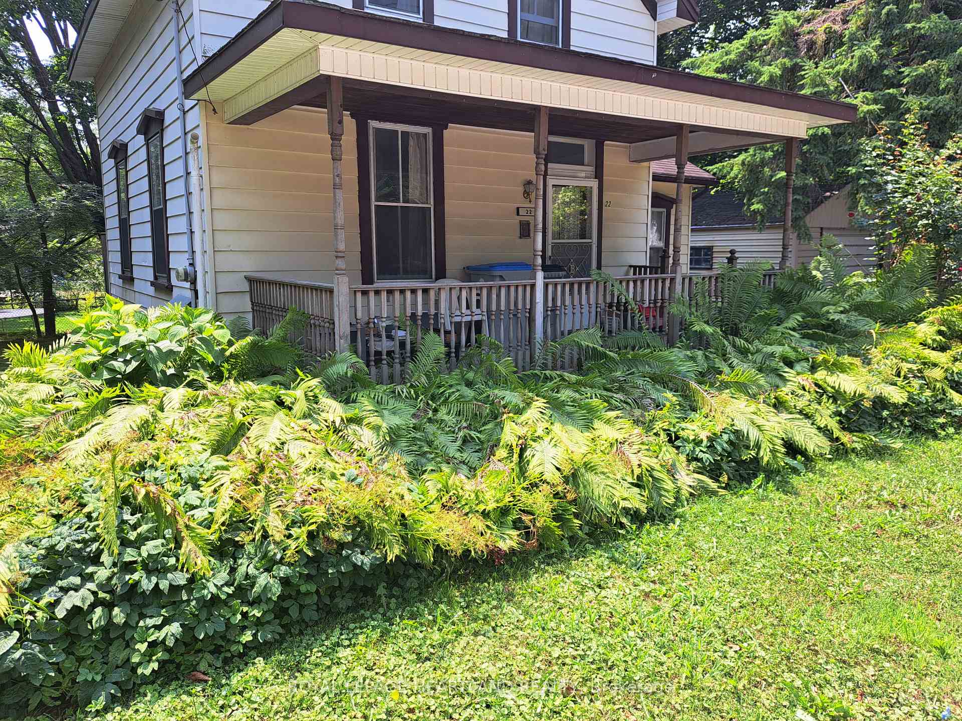 Photo 6 of 22 Whitehead Street, Central Huron, Clinton — HOMEH