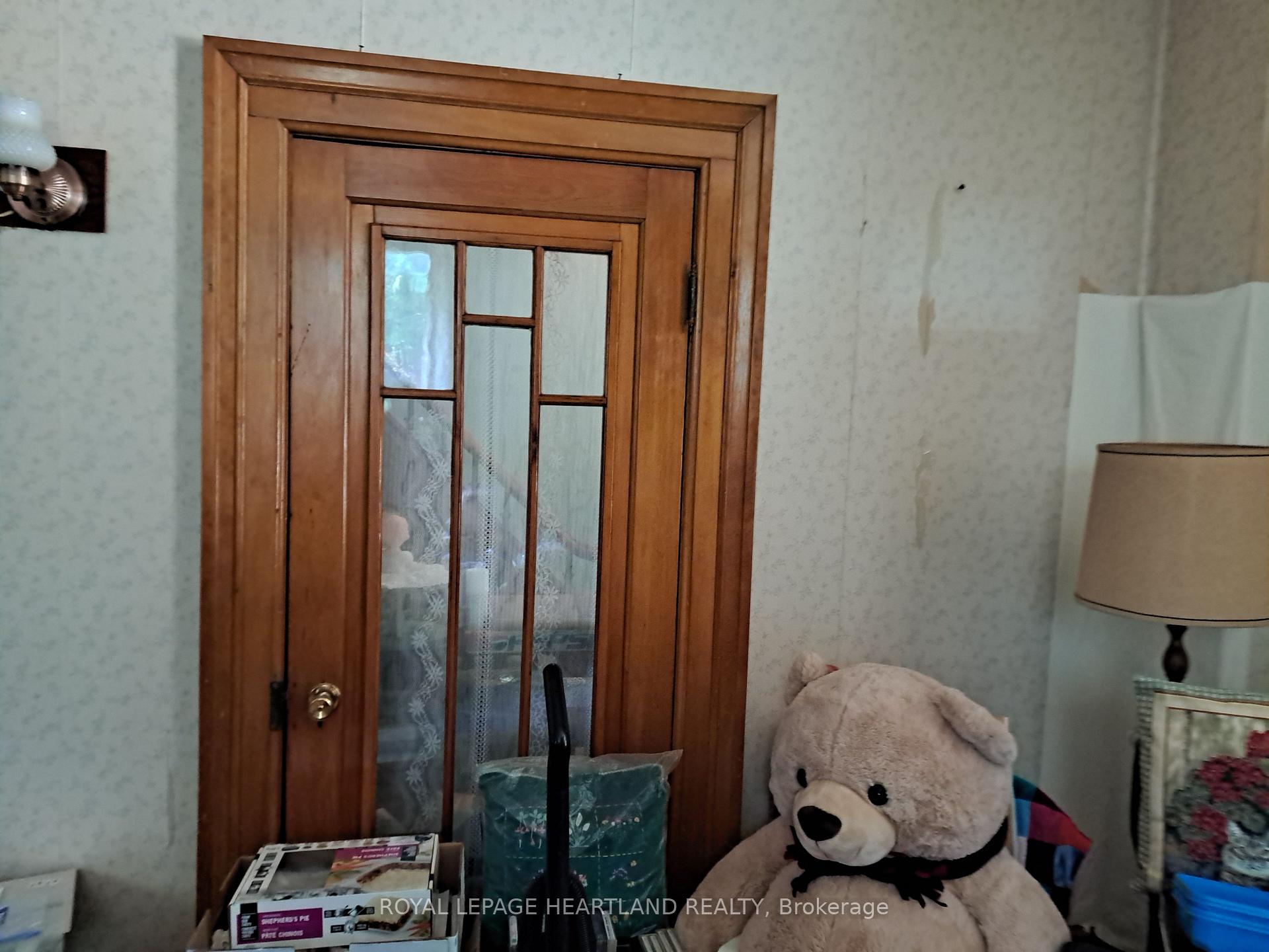 Photo 11 of 22 Whitehead Street, Central Huron, Clinton — HOMEH