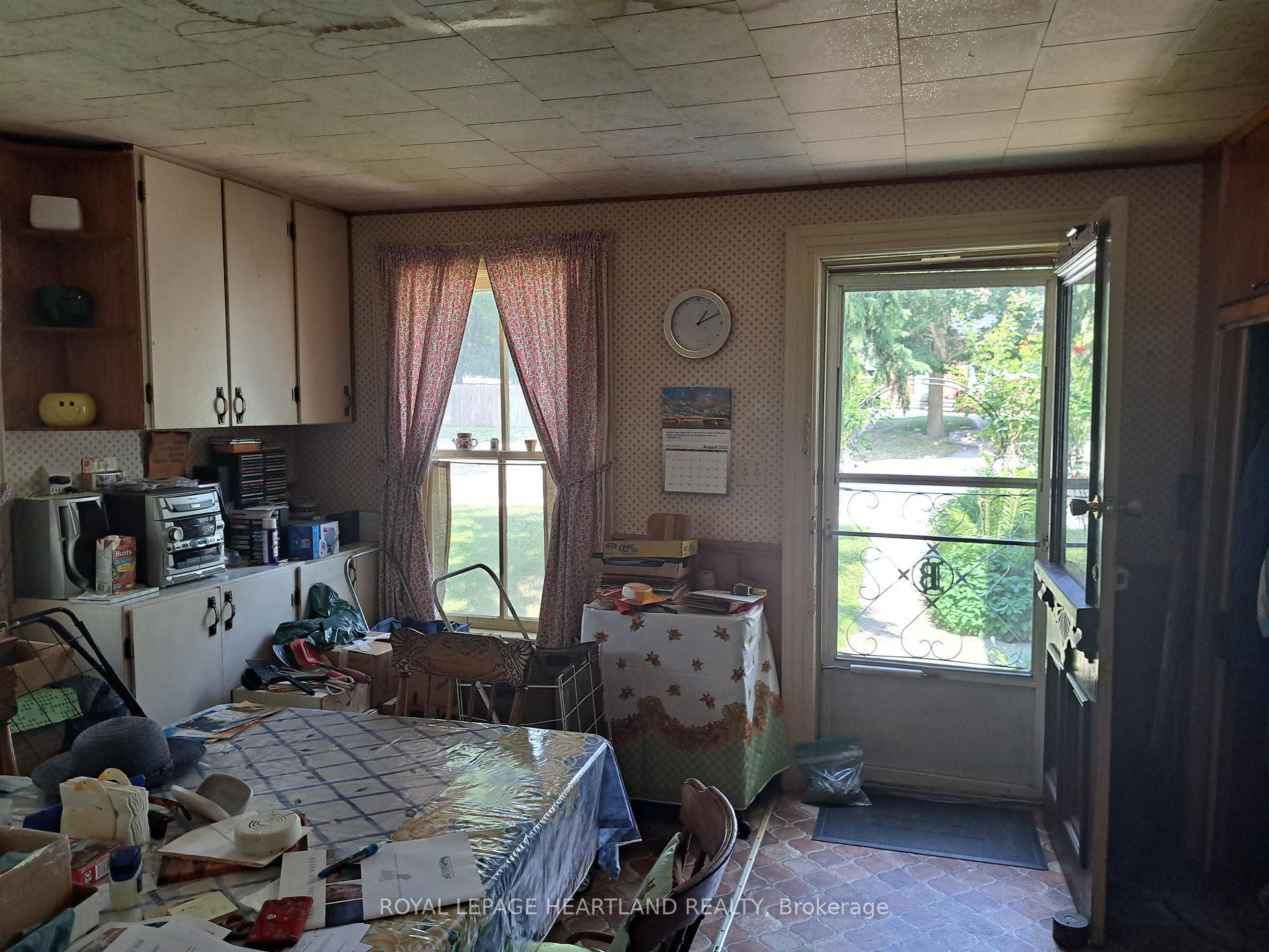 Photo 12 of 22 Whitehead Street, Central Huron, Clinton — HOMEH