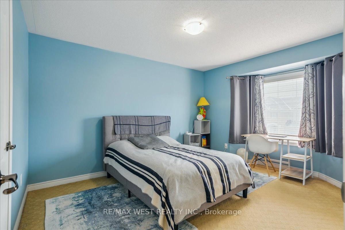 Photo 10 of 55 Scotchmere Crescent, Brampton, Bram East — HOMEH