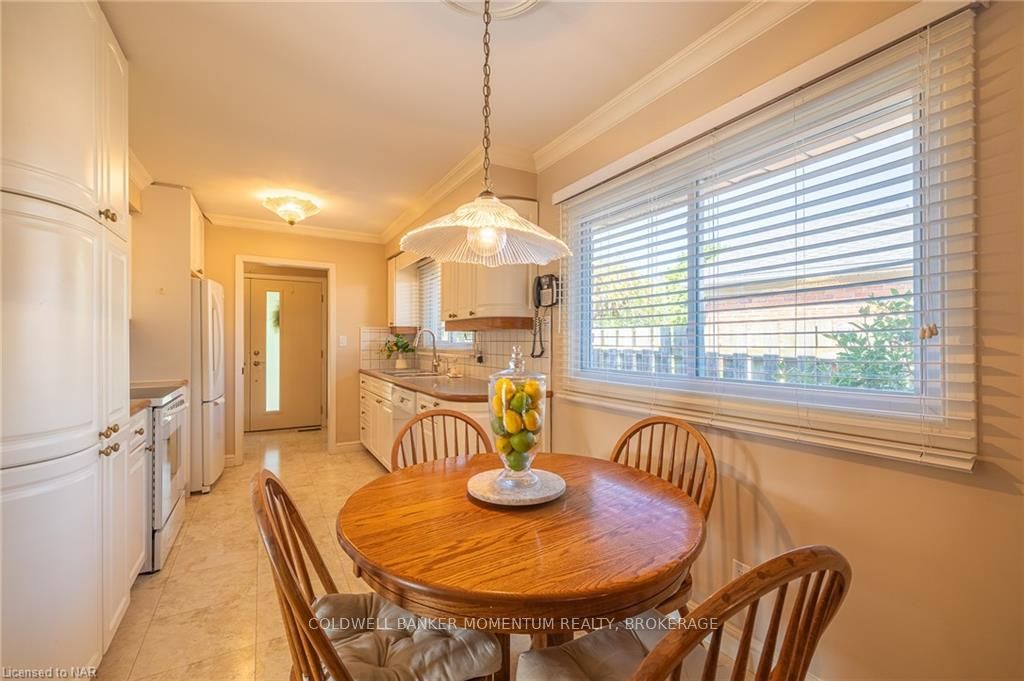 Photo 14 of 90 Jefferson Drive, St. Catharines, Lakeport — HOMEH