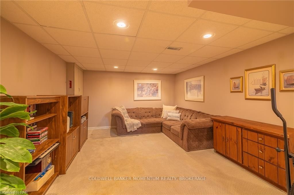 Photo 30 of 90 Jefferson Drive, St. Catharines, Lakeport — HOMEH