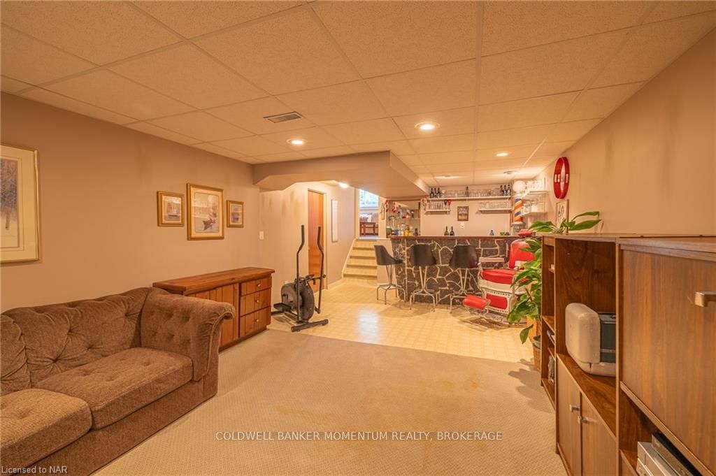 Photo 31 of 90 Jefferson Drive, St. Catharines, Lakeport — HOMEH