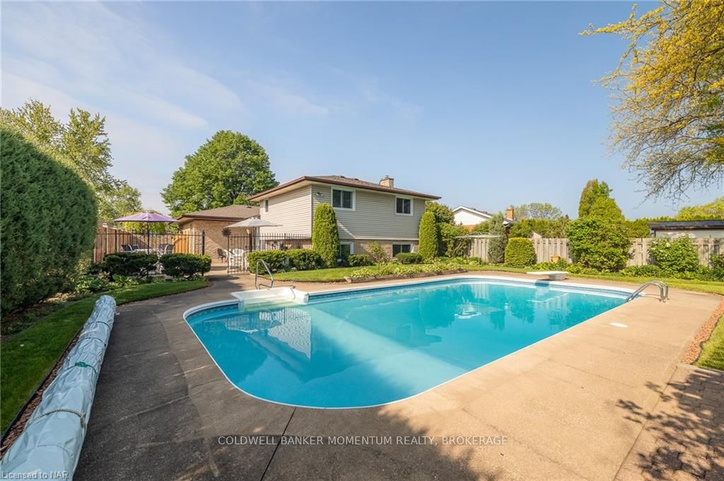 Photo 37 of 90 Jefferson Drive, St. Catharines, Lakeport — HOMEH