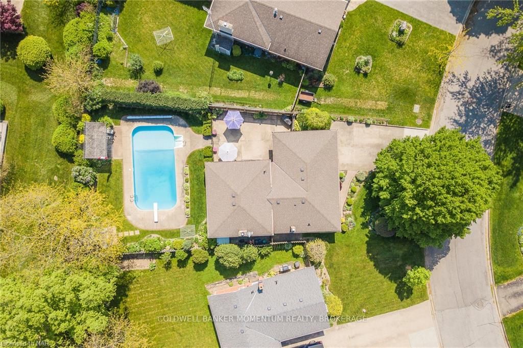 Photo 43 of 90 Jefferson Drive, St. Catharines, Lakeport — HOMEH