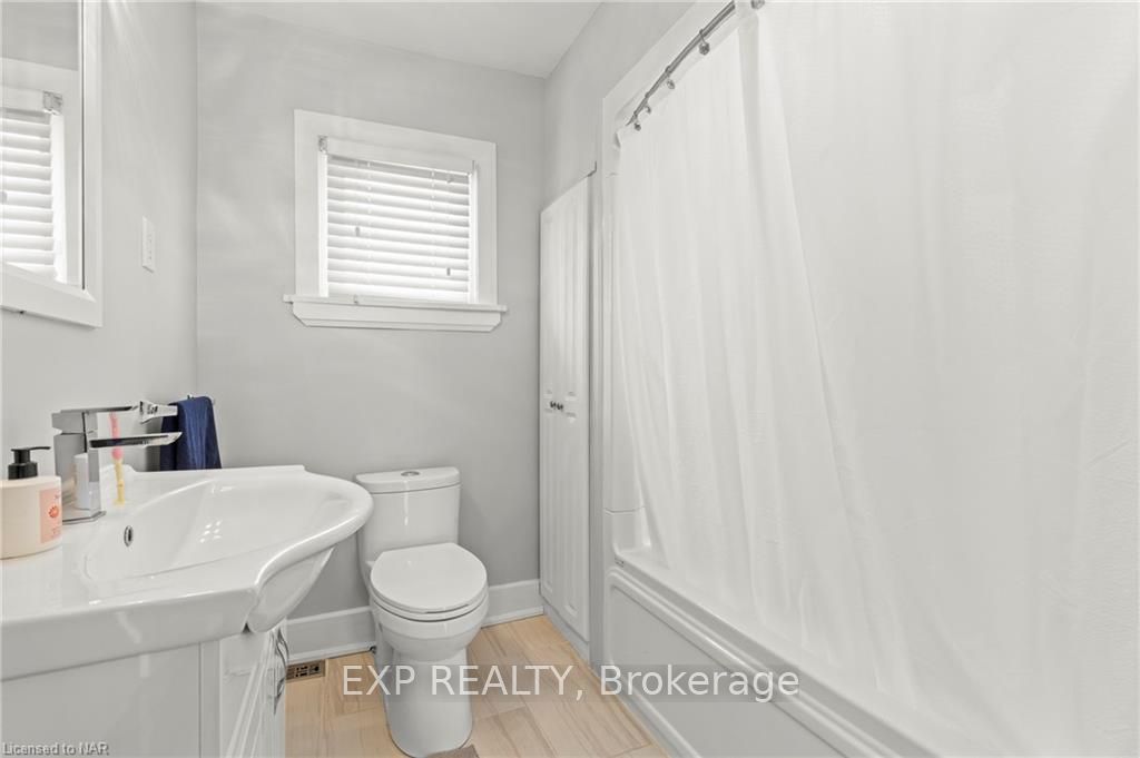 Photo 24 of 11 Shelley Avenue, St. Catharines, Port Dalhousie — HOMEH