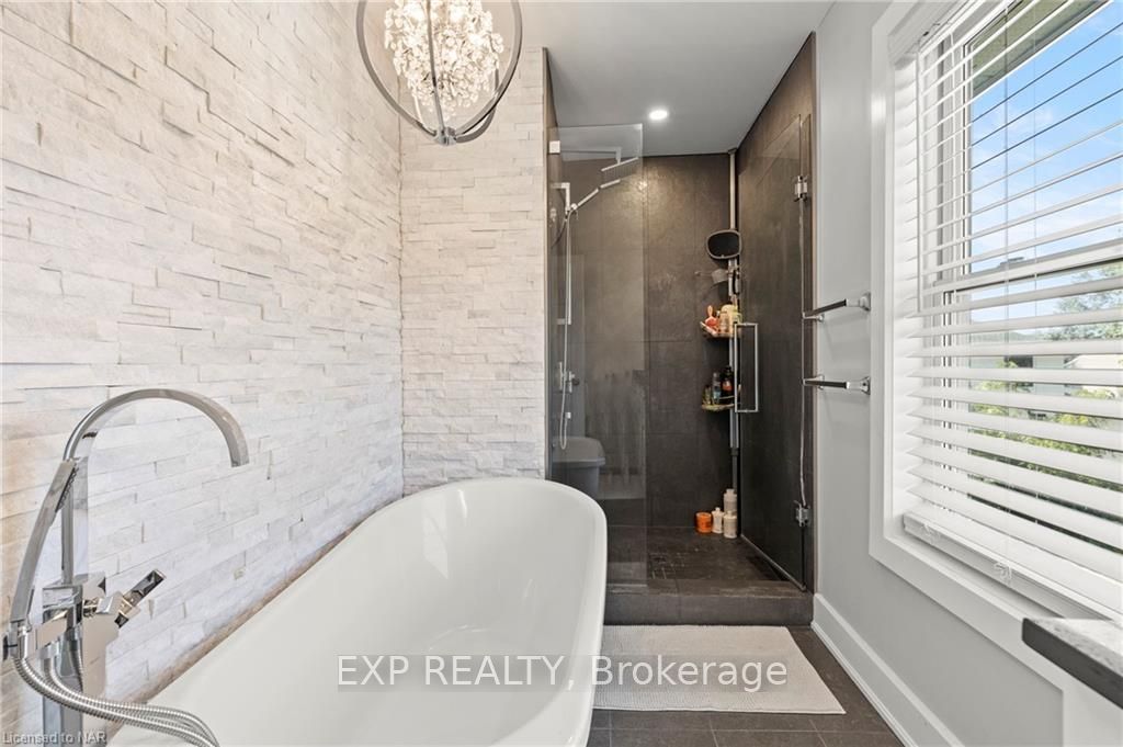 Photo 21 of 11 Shelley Avenue, St. Catharines, Port Dalhousie — HOMEH